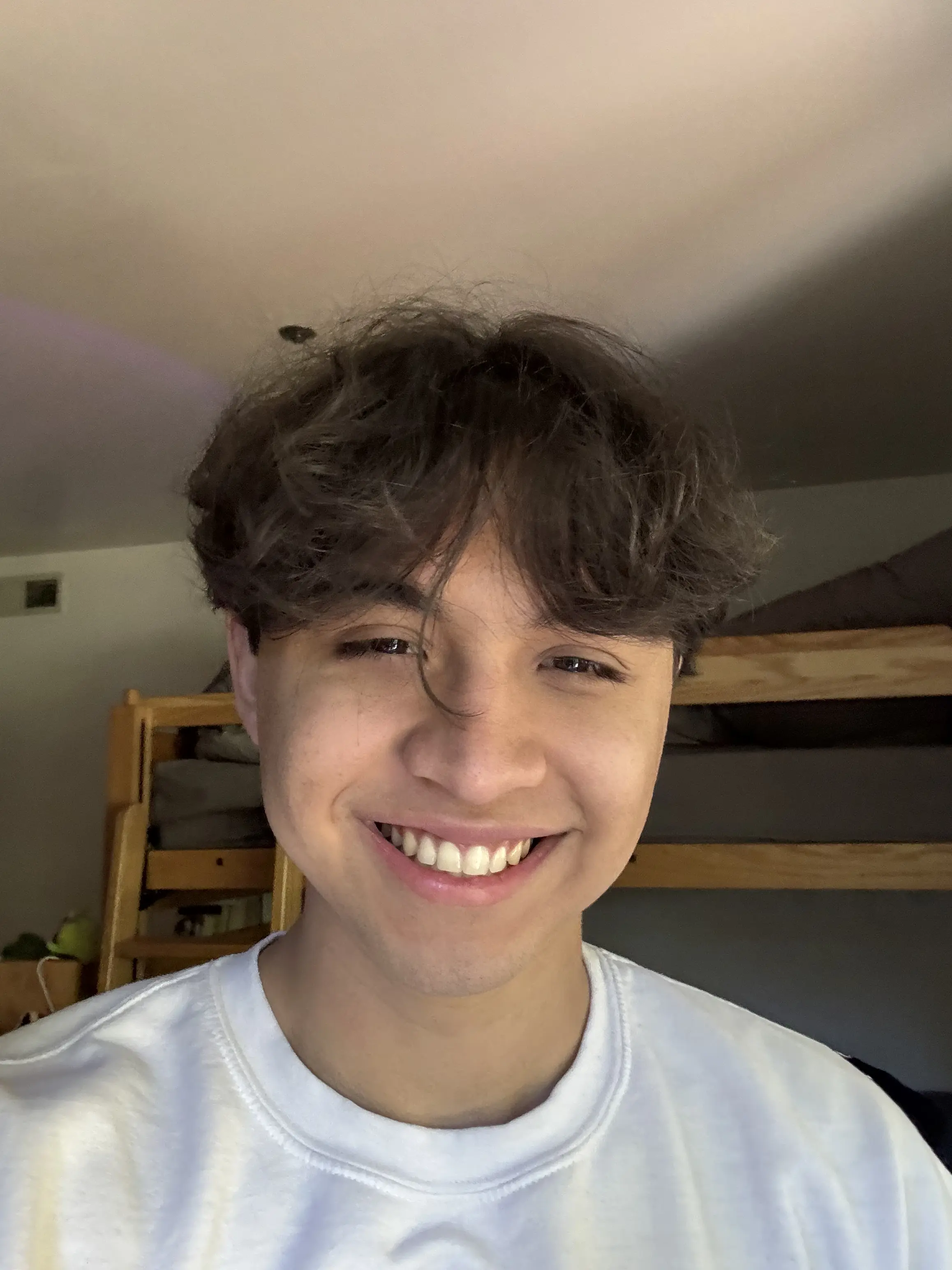 Photo of Luis Castellanos